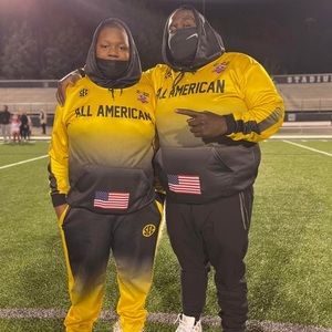 Meet your Posher, Damiano